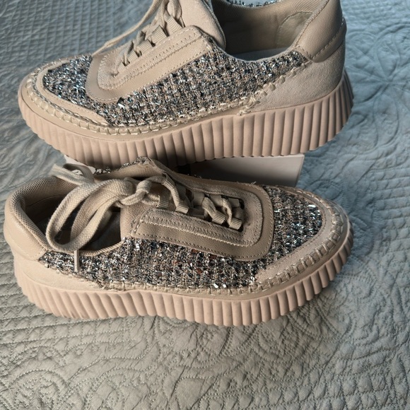 Dolce Vita Tan and Silver Platform Sneakers with Glitter Accents - Picture 2 of 6
